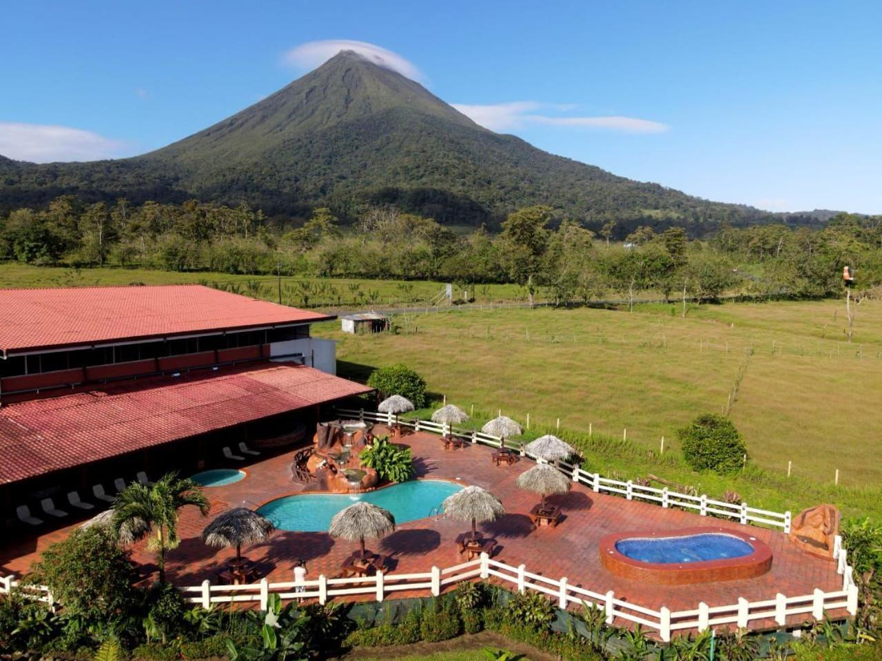 Hotel La Pradera Del Arenal La Fortuna Luaran gambar